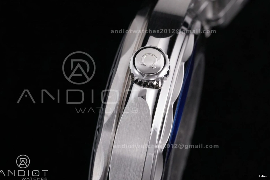 Asian V4 1:1 Green Dial Seamaster Best VSF Clone Edition Bezel Green 300M Ceramic Bracelet Super 8800 On Diver SS 1219